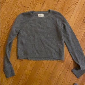 Crop top sweater